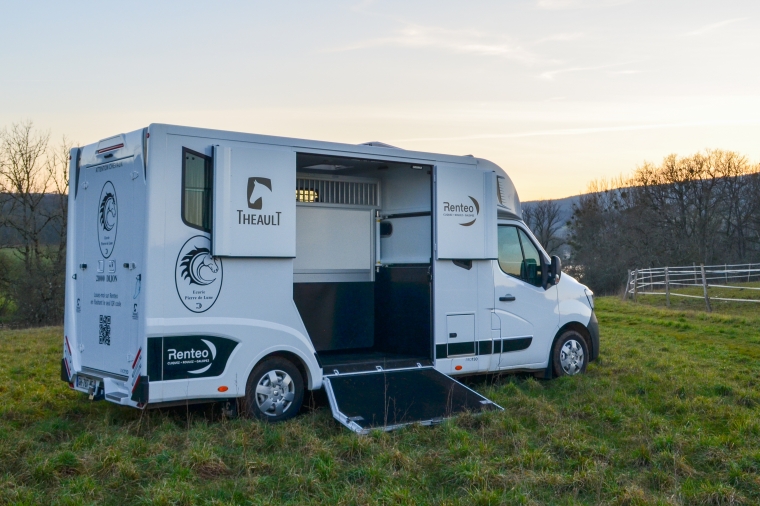 Location de camions pour chevaux : Rencontre avec Frank, notre agent à Sainte-Marie-sur-Ouche